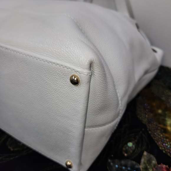 Chanel Bag - Picture 8 of 16